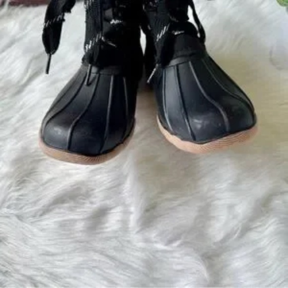 Justice Black Waterproof Duck Boots – Insulated Lace-Up Winter Rain Boots Sz 3/5 - Picture 8 of 10